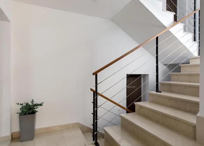 Apartment Residence Viskovic *